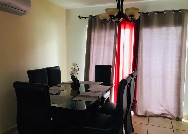 Venta de Casa en Brisas Norte, PH Alpes, Brisas del Golf, vista 2