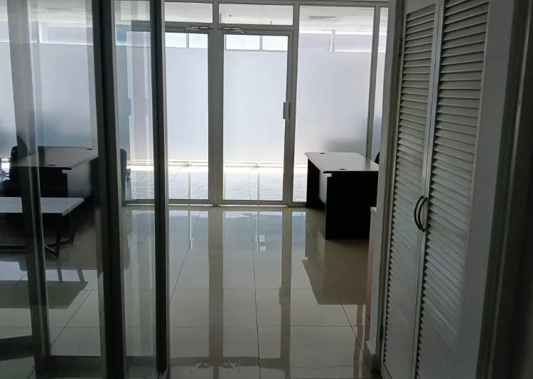Alquiler de Oficina en Vía Brasil, vista 3