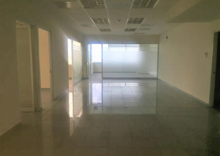 Alquiler de oficina en Punta Pacifica, vista 2