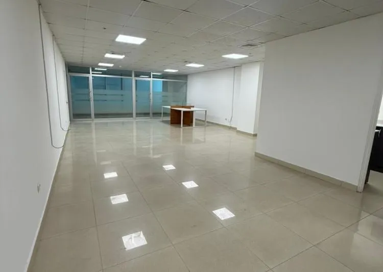Alquiler de Oficina en Marbella, vista 3