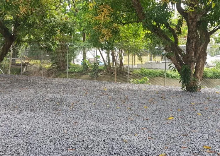 Alquiler de Terreno en Parque Lefevre, vista 3
