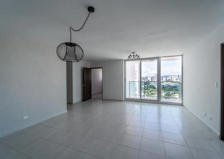 Venta o alquiler de apartamento en El Cangrejo, vista 2