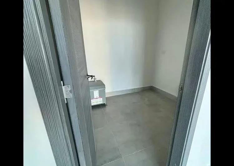 Alquiler de oficina en Avenida Balboa, vista 3