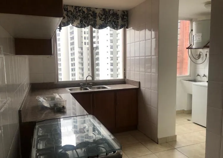 Alquiler de apartamento en El Cangrejo PH Atlantis, vista 2