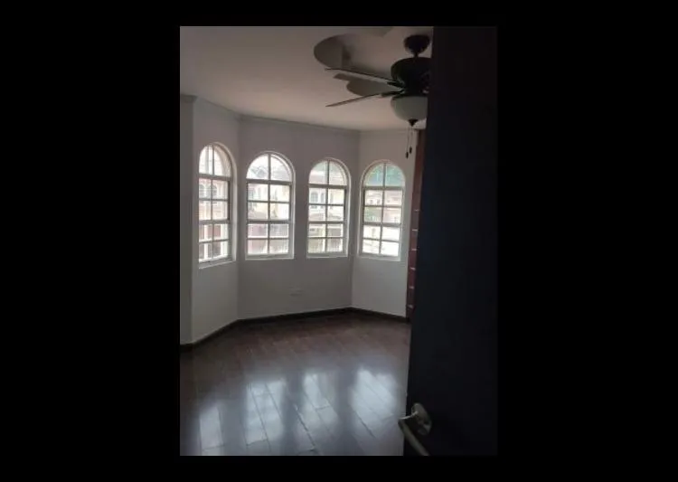 Alquiler de casa en Condado del Rey, vista 2
