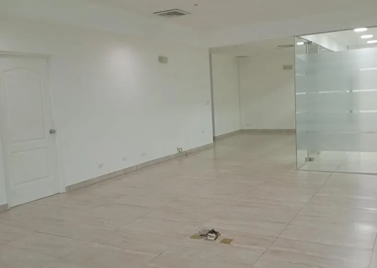 Alquiler de Oficina en Calle 50, vista 3