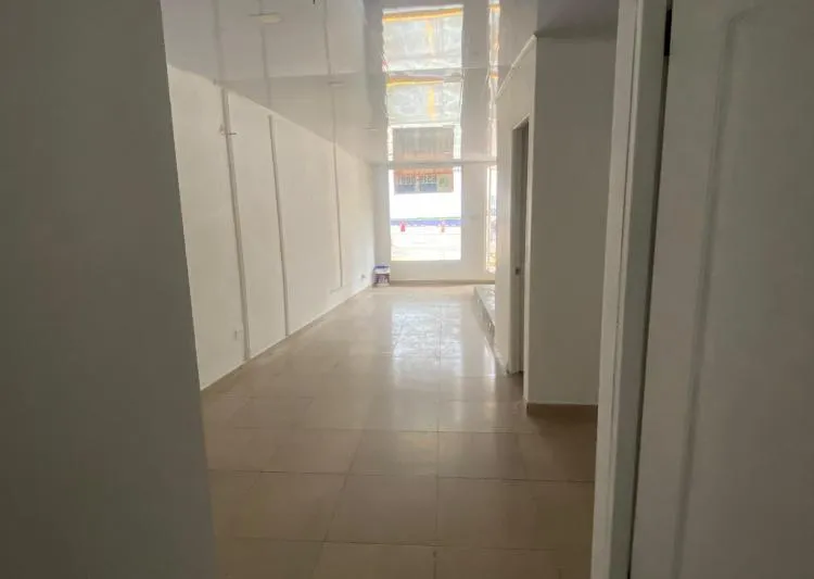 Local en alquiler – Planta Baja, vista 2