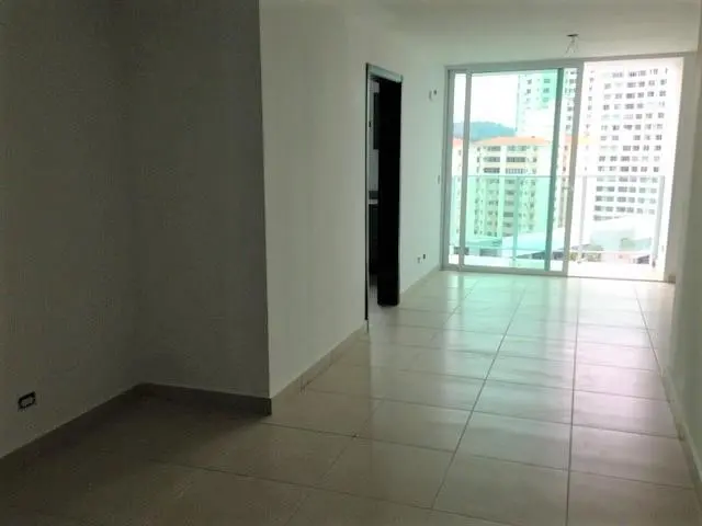 Apartamento amoblado en alquiler en Condado del rey
