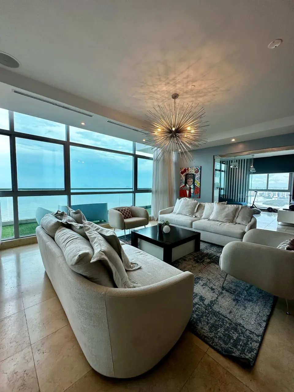 Alquiler y Venta de Apartamento en Costa del Este