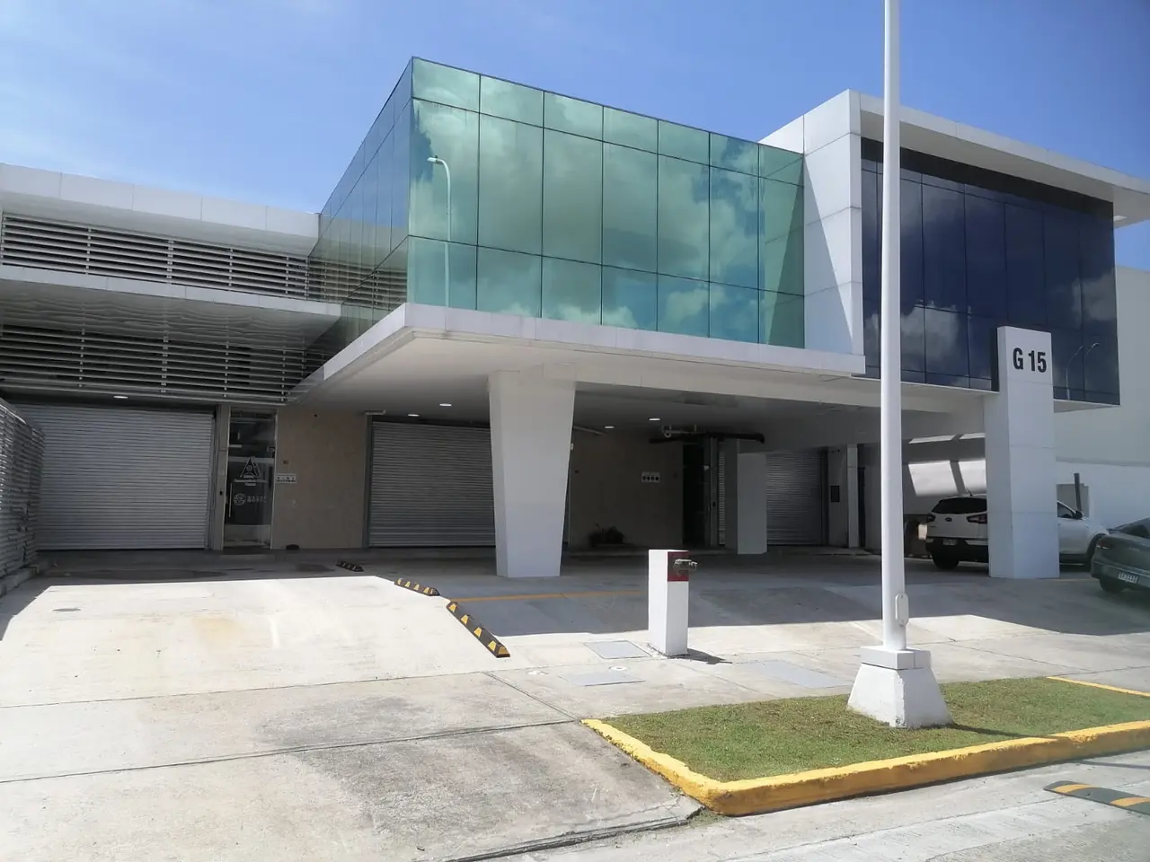 Alquiler de Oficinas Corporativa y OfiBodegas Panama Viejo