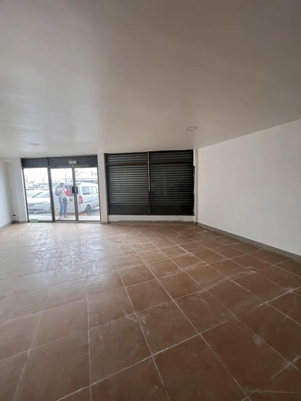Alquiler de Local Comercial Frente a Sertracen