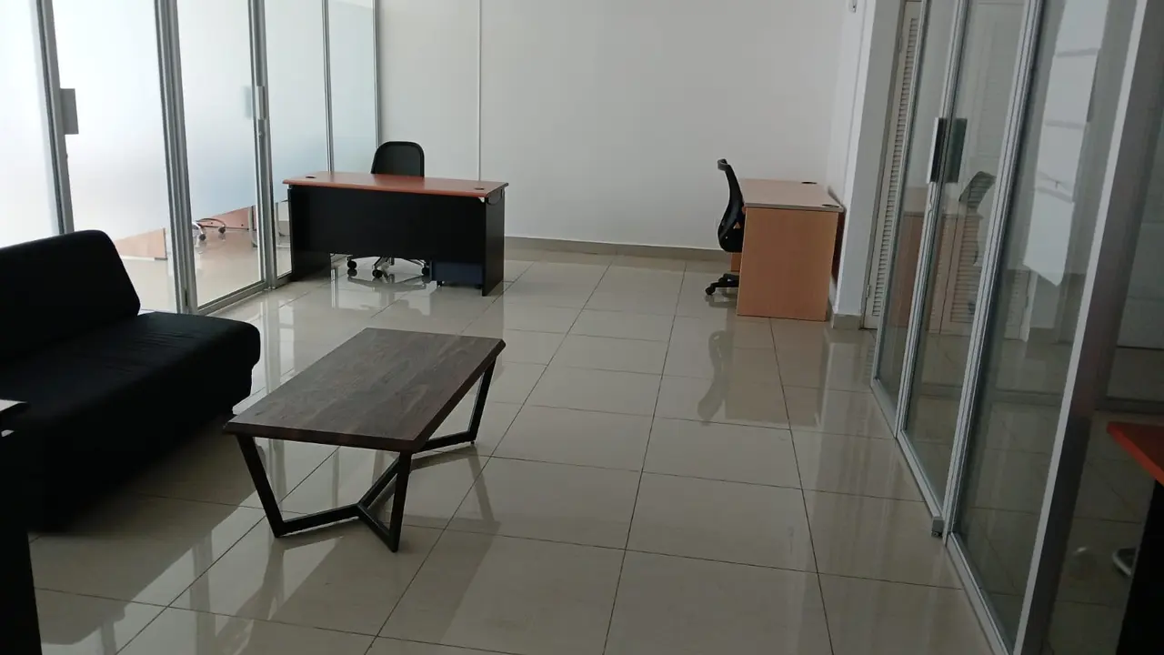 Alquiler de Oficina en Vía Brasil