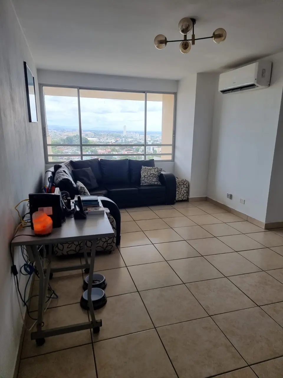Venta de apartamento en la 12 de octubre